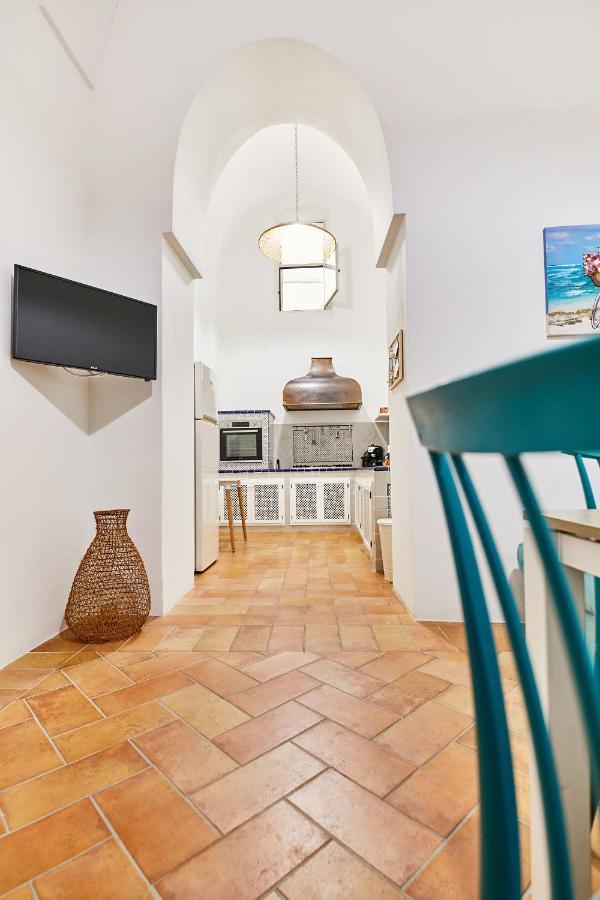 Louis Mary Apartment Gallipoli Exterior photo